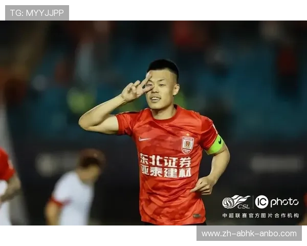 亚泰2-1逆转陕西取关键胜利 谭龙破门成队史射手王